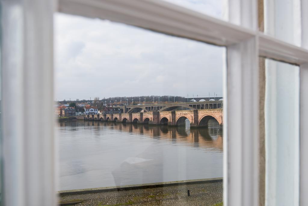 The Walls B&B Berwick Upon Tweed Bagian luar foto